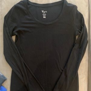 Maternity long sleeved tee